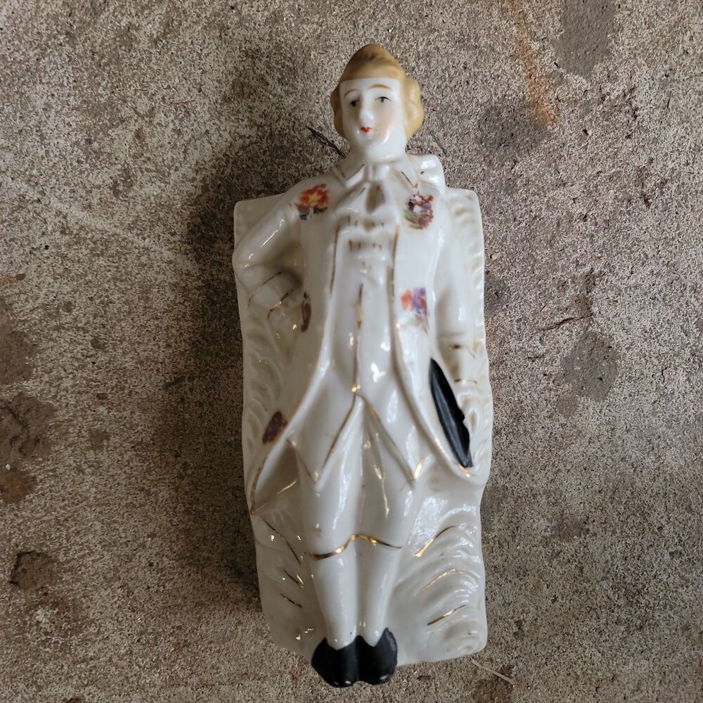 Vtg 1940-50's Occupied Japan Mini Porcelain Vase Small Figurine Colonial Man Was